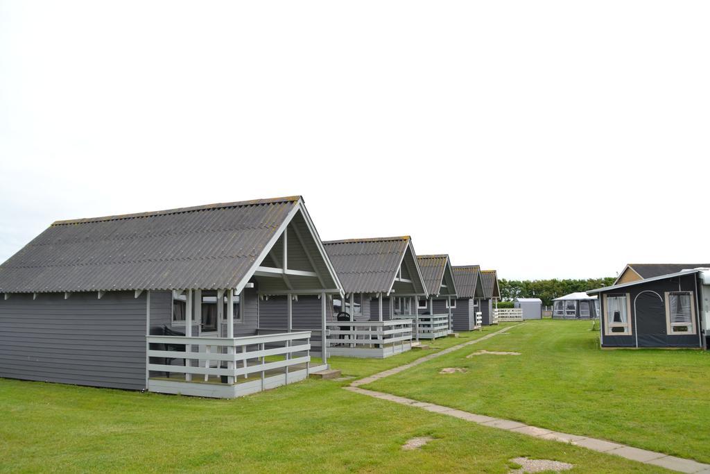 Camping Rolighed Hotel Lokken Ruang foto